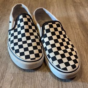 checkered vans